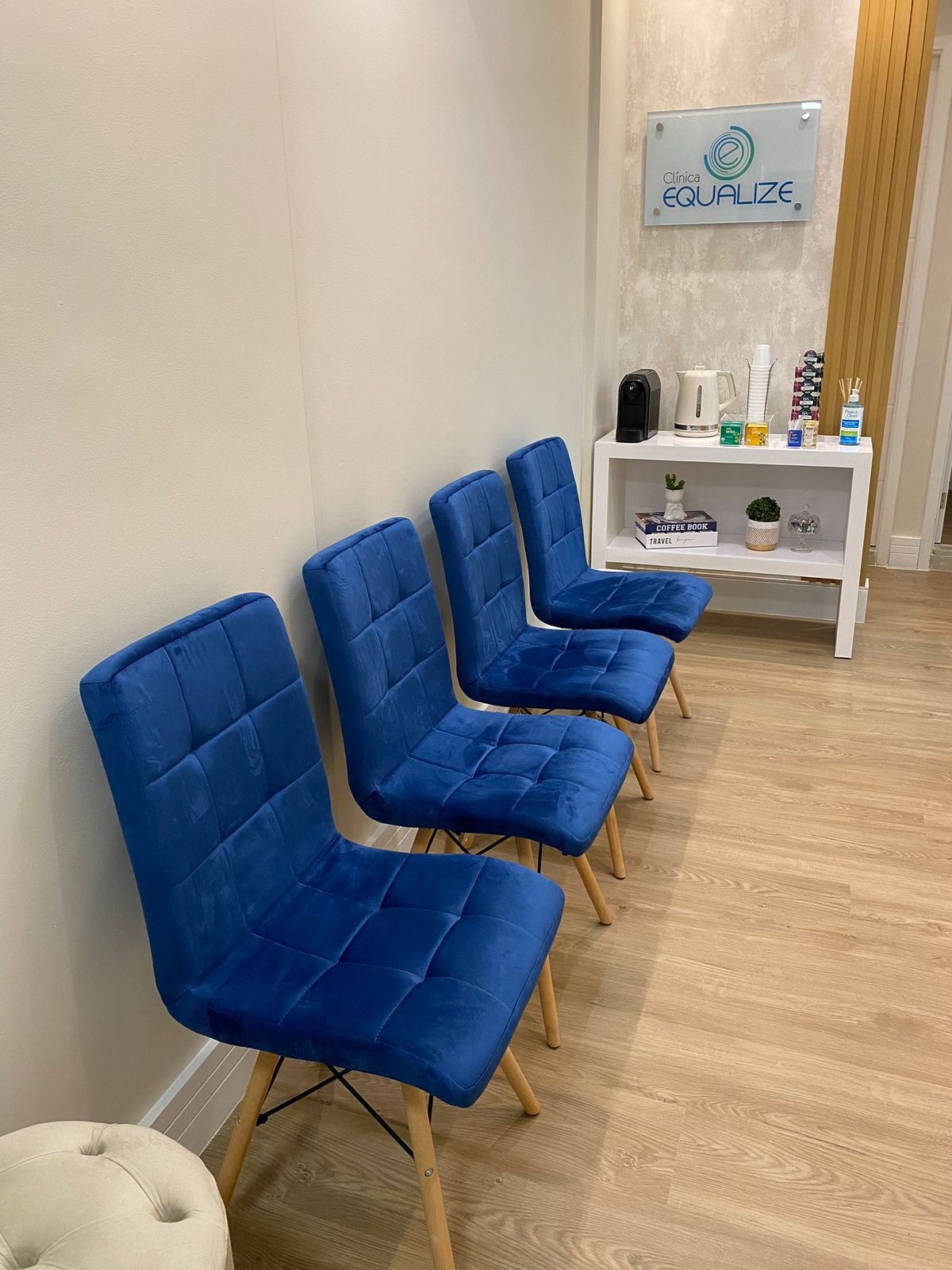 Cadeira de Jantar Estofada Gomos Veludo para Empresas Magazine Decor